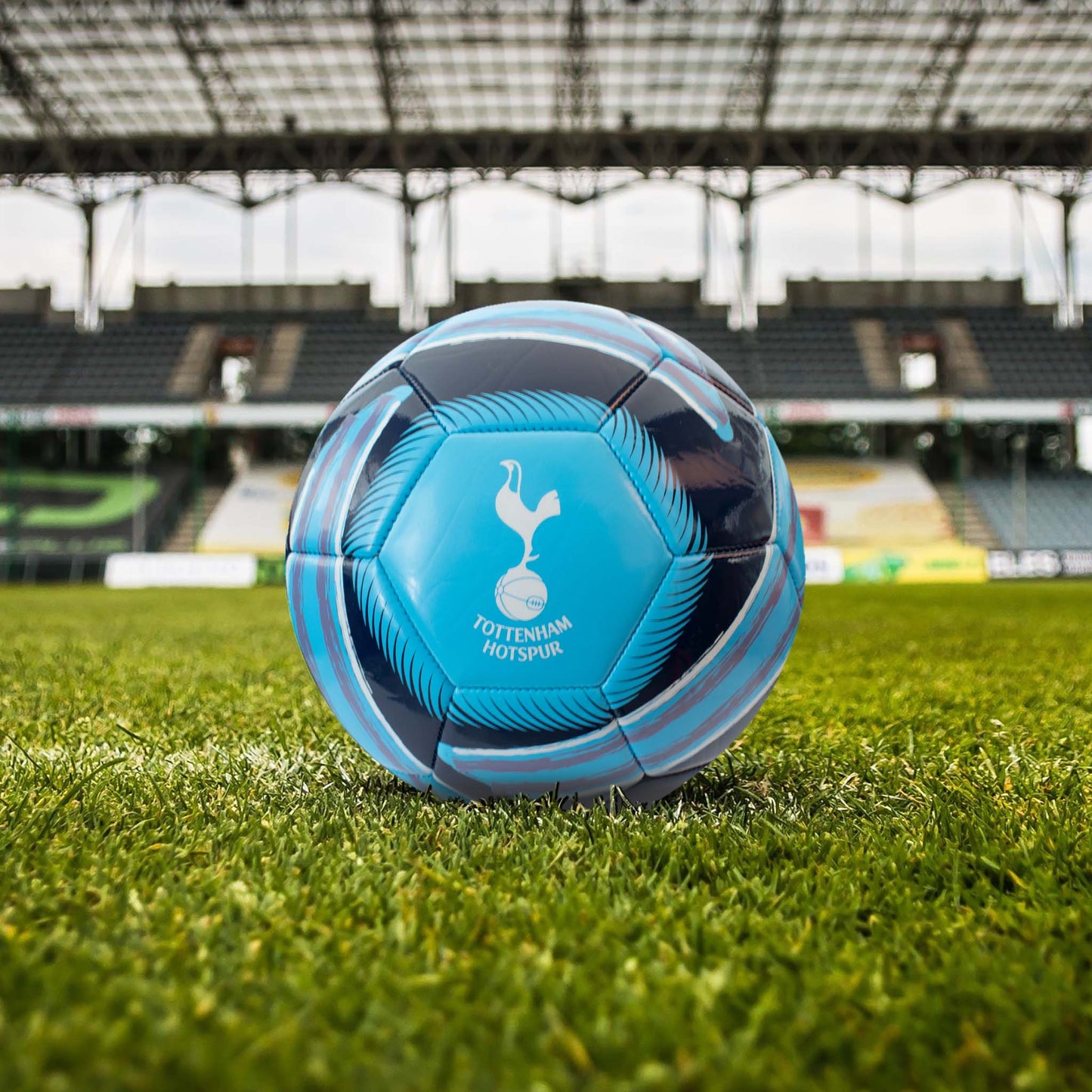 Tottenham F.C. Cyclone football